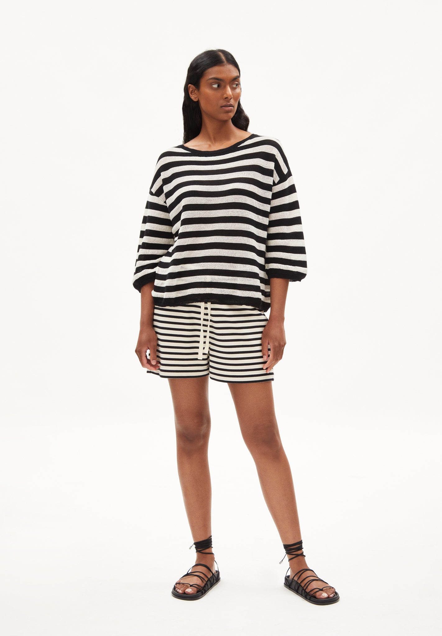 Sweater - Ratha Lino | Relaxed Fit | Black- Off White